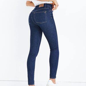 34 Tall: Madewell Curvy High Rise Skinny Jeans in Lucille Wash EUC